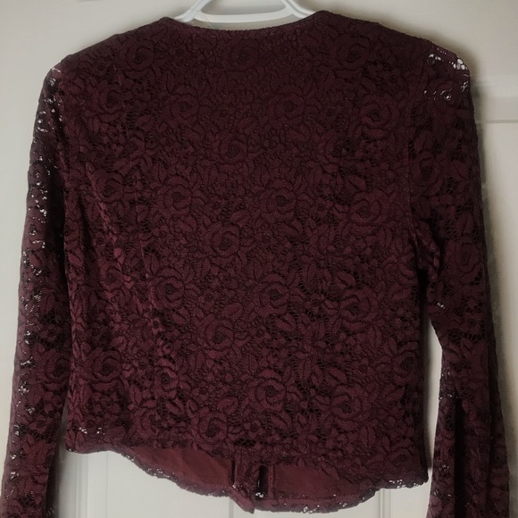 Top - Picture 5 of 6